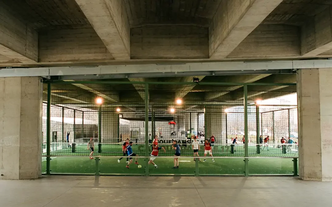 EQUIPEMENT SPORTIF PORTE POUCHET