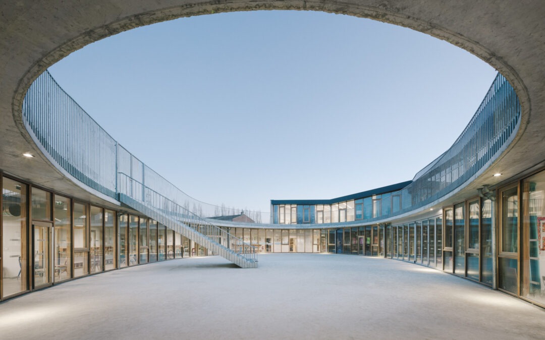 GROUPE SCOLAIRE JEAN ROSTAND A HELLEMMES