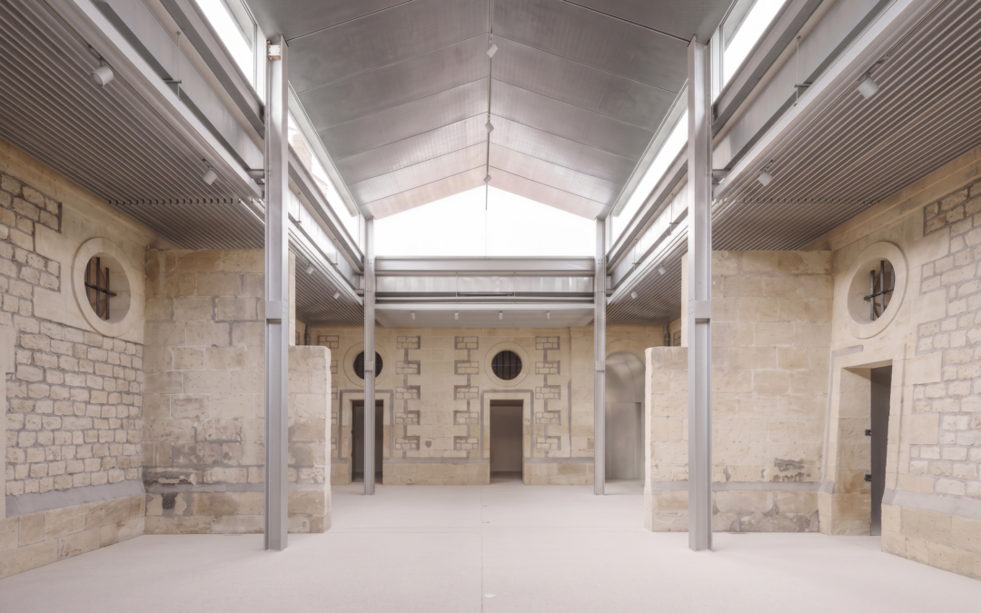 MUSÉE DES ARTS DÉCORATIFS ET DU DESIGN